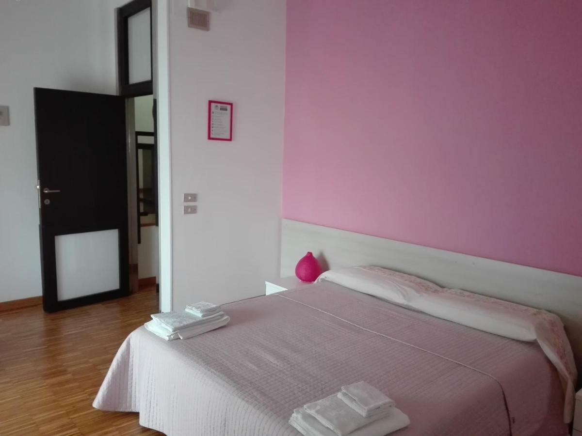 B&B Dos Almas Bari Ngoại thất bức ảnh